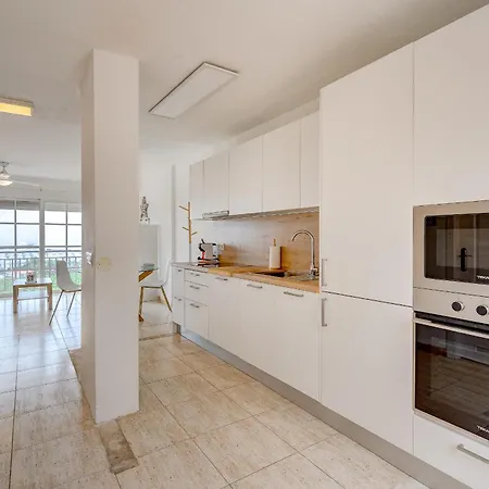 Tropical Views By Sunkeyrents Apartment *