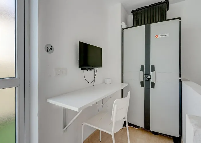 Tropical Views By Sunkeyrents 칼라오살바헤