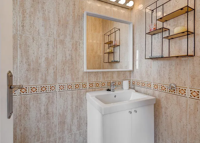 Tropical Views By Sunkeyrents 아파트